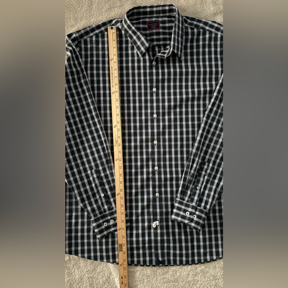 UNTUCKit Black and White Plaid Shirt (XXXL) - Picture 2 of 9